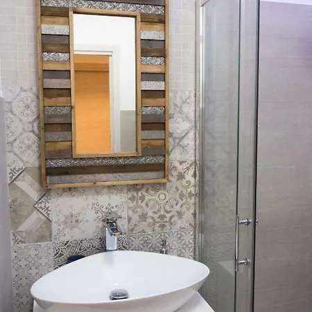 Amy Apartments, Sanzio 7 * 米兰