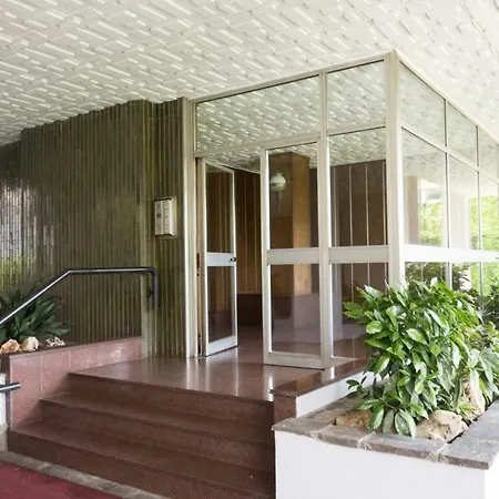 Amy Apartments, Sanzio 7 公寓